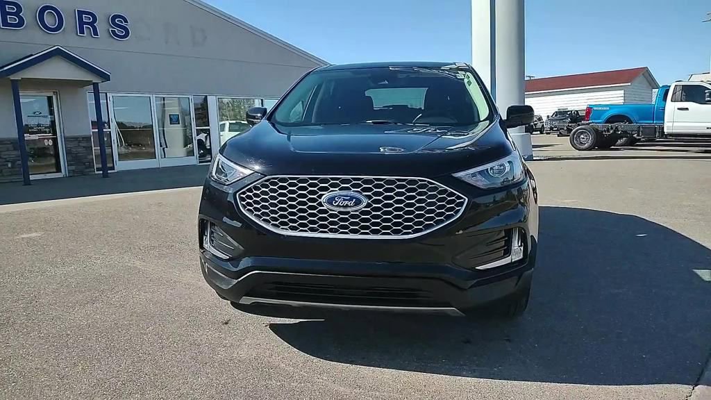 Used 2024 Ford Edge SEL w/ Convenience Package image 13