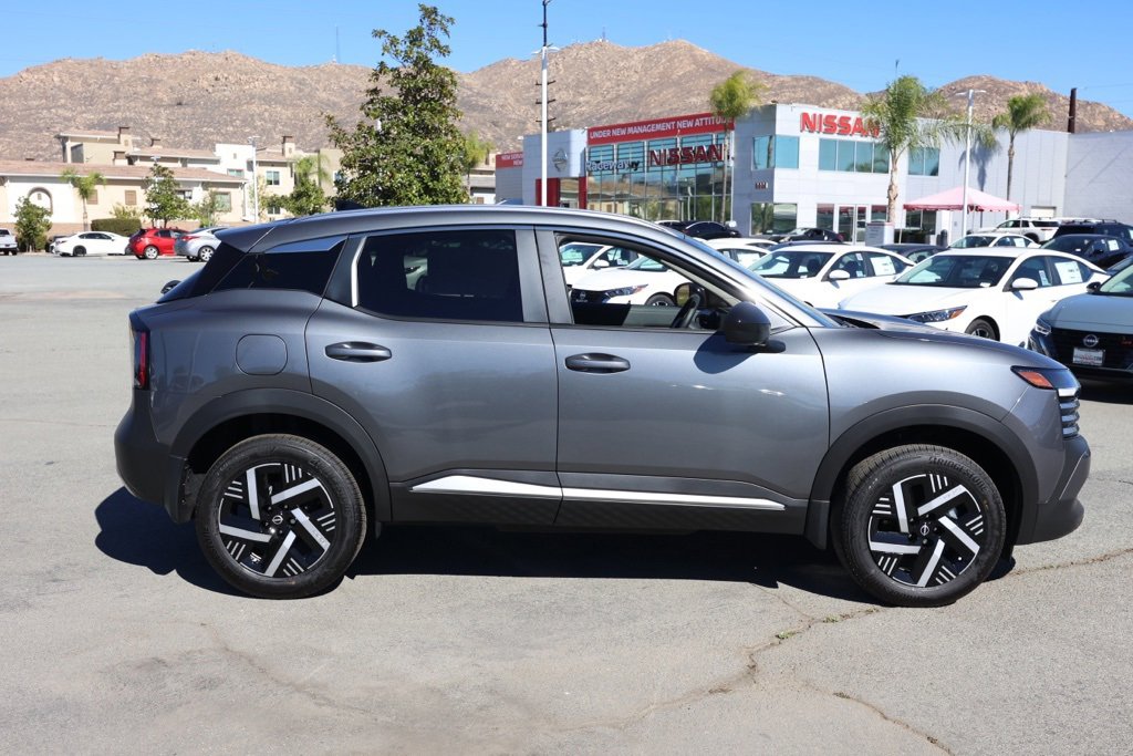 New 2026 Nissan Kicks SV image 3