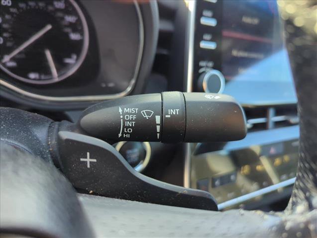 Used 2021 Toyota Avalon Touring image 16