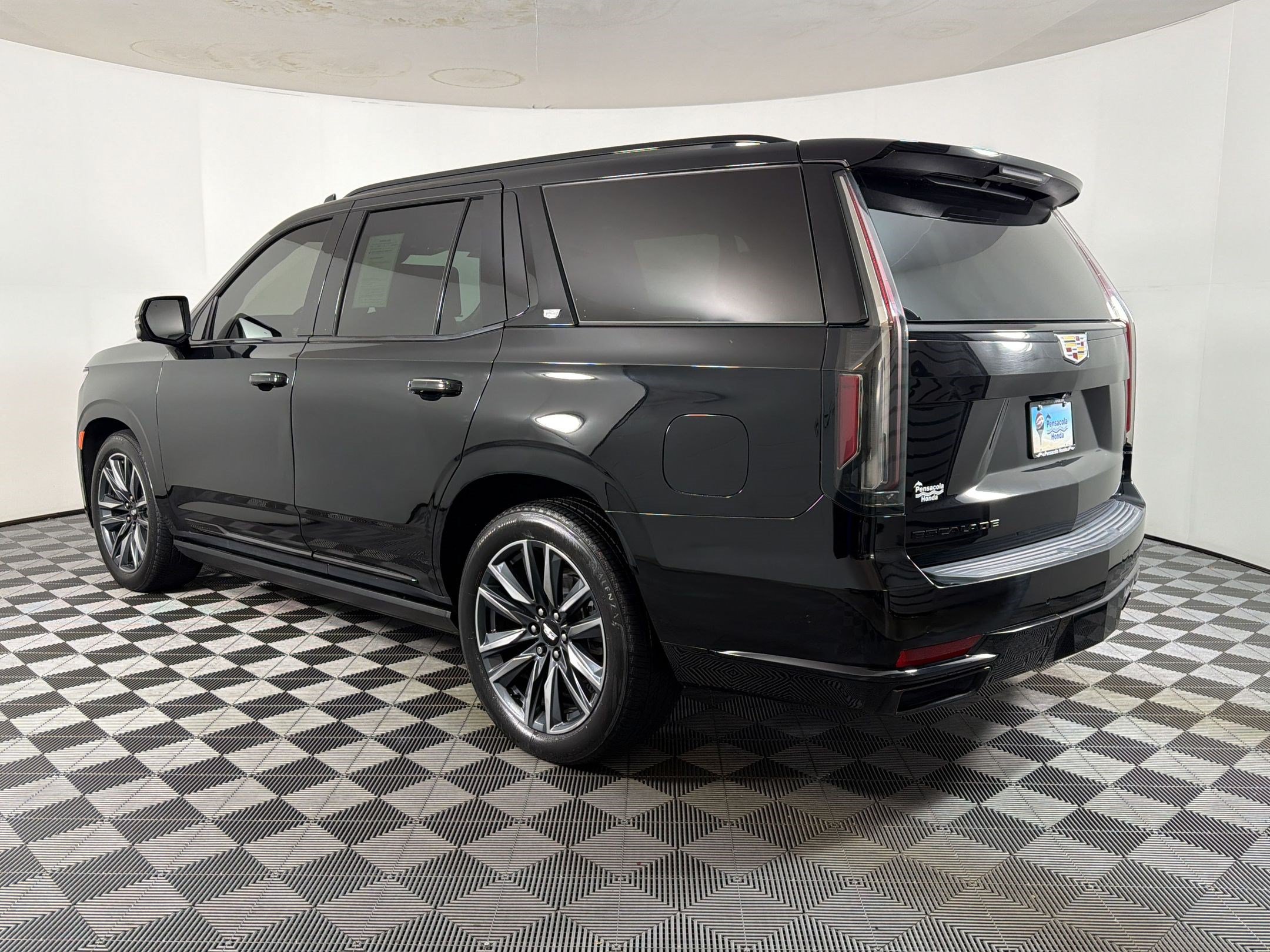 Used 2023 Cadillac Escalade Sport w/ Touring Package RWD image 2