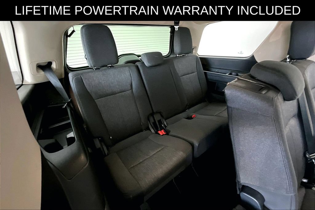 Used 2024 Ford Expedition XLT AWD/4WD image 36