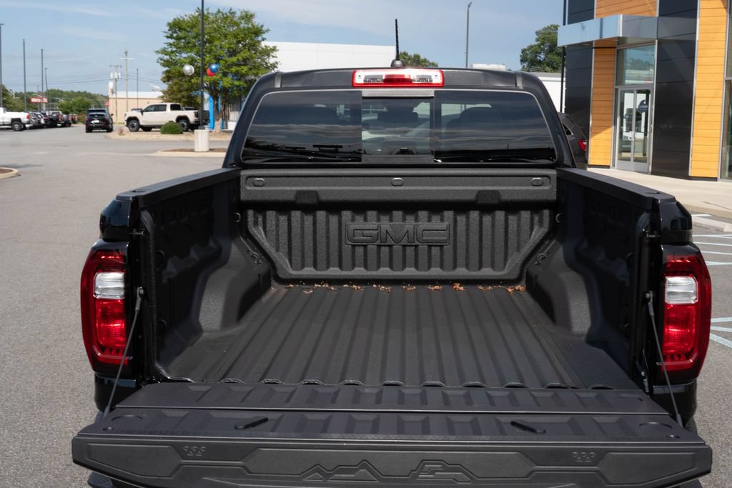 New 2026 GMC Canyon Denali AWD/4WD image 9