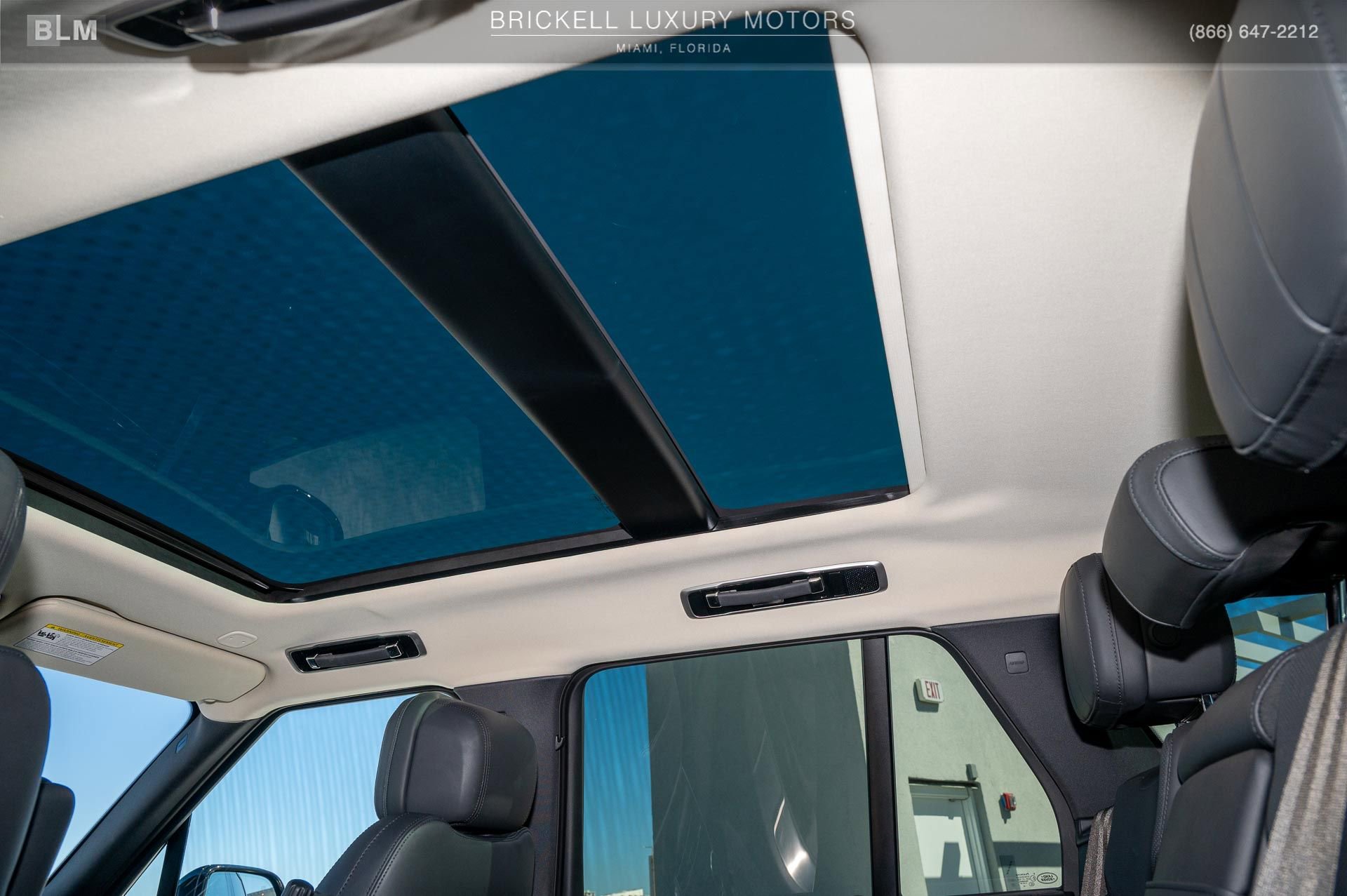 Used 2023 Land Rover Range Rover SE AWD/4WD image 29