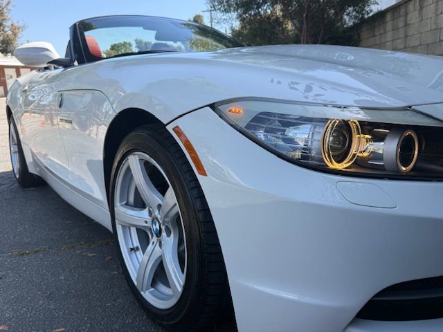 Used 2012 BMW Z4 sDrive28i RWD image 33