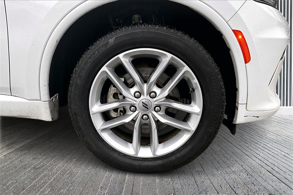 Used 2023 Dodge Durango GT image 9