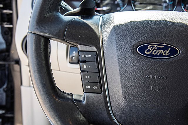 Used 2011 Ford Taurus SEL w/ 201A Rapid Spec Order Code FWD image 9