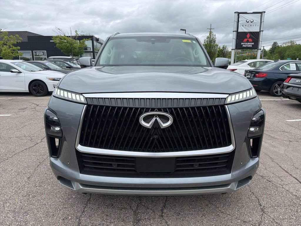 Used 2025 INFINITI QX80 Sensory AWD/4WD image 8
