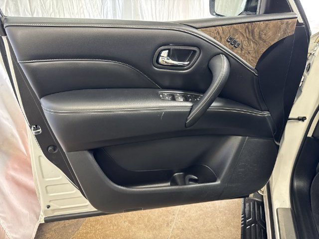 Used 2023 INFINITI QX80 Premium Select w/ Cargo Package AWD/4WD image 26