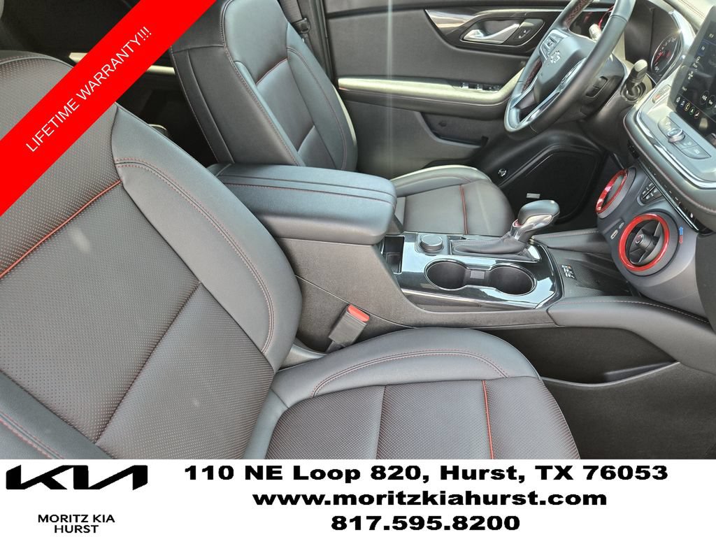 Used 2025 Chevrolet Blazer RS FWD image 19