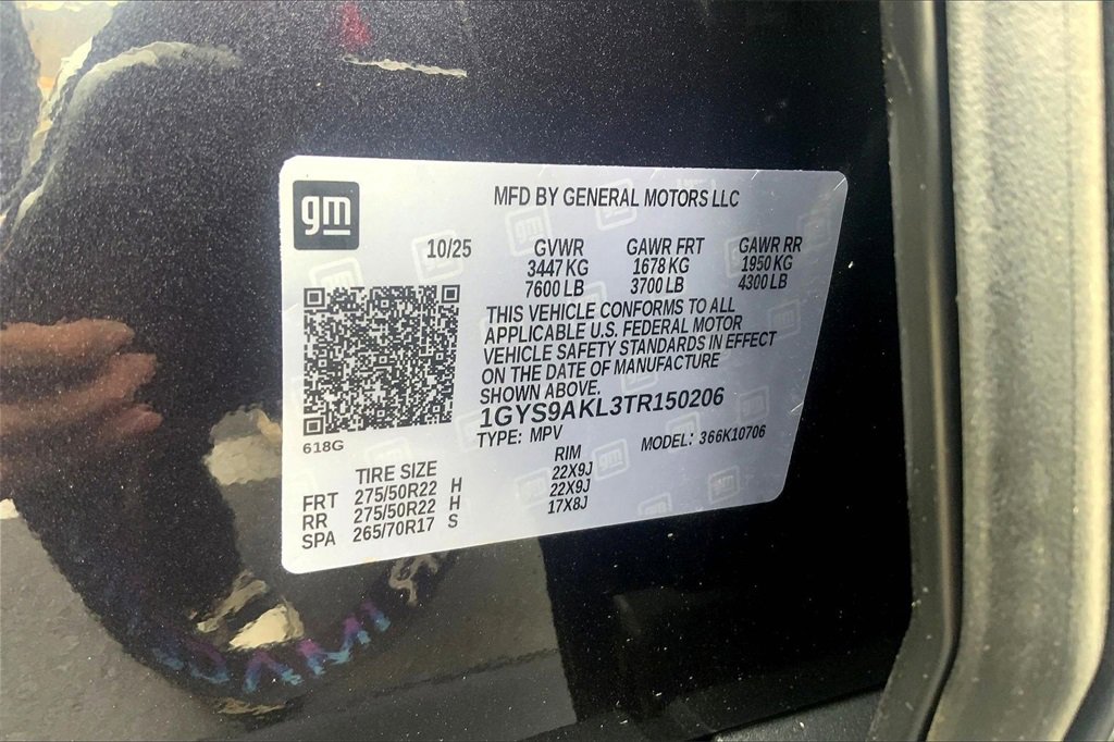 New 2026 Cadillac Escalade 4WD w/ LPO, Floor Liner Package image 19