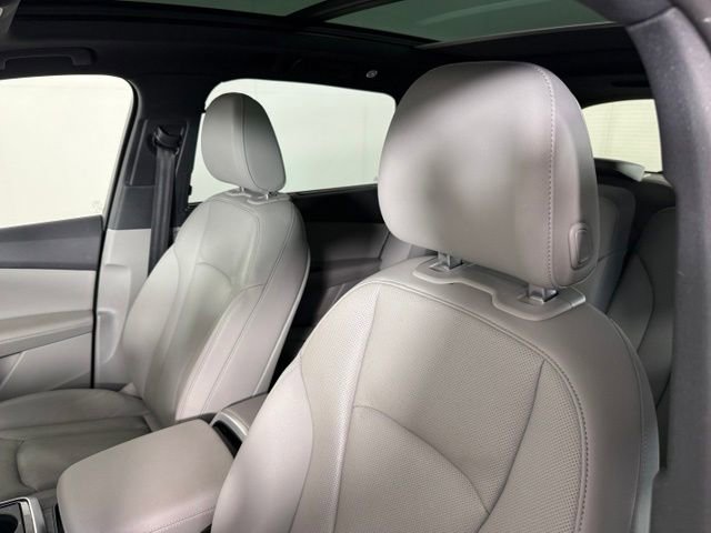 Used 2023 Audi Q7 3.0T Prestige w/ Prestige Package AWD/4WD image 17