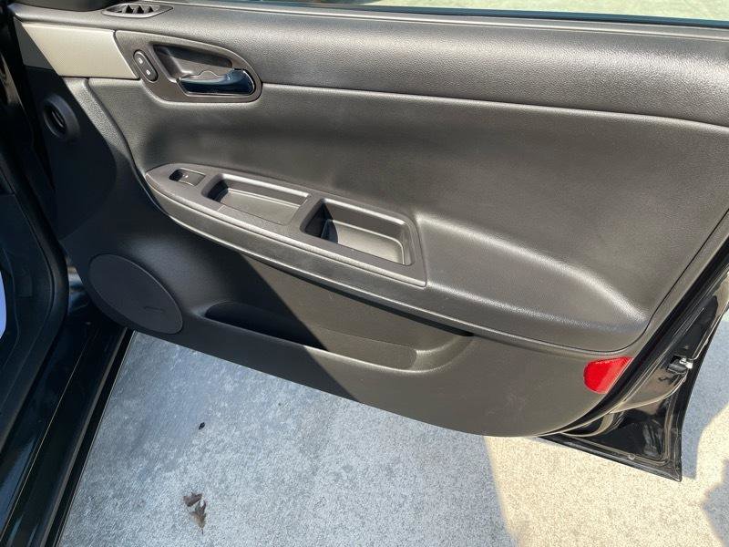 Used 2008 Chevrolet Impala SS w/ Convenience Package FWD image 45