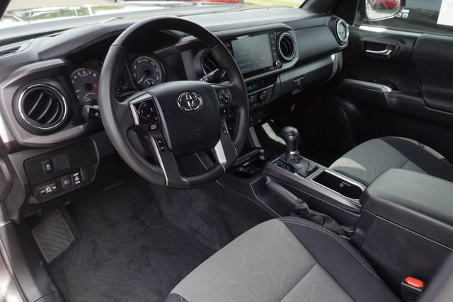 Certified 2023 Toyota Tacoma TRD Off-Road w/ Technology Package AWD/4WD image 16