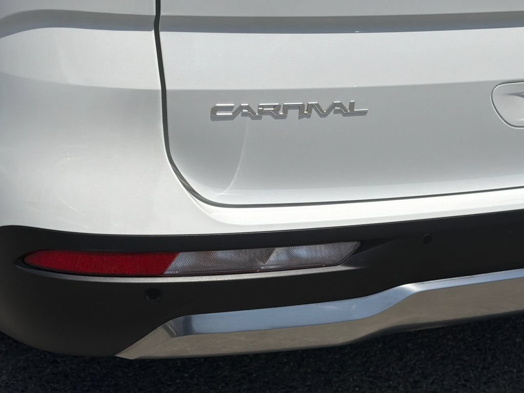 Certified 2024 Kia Carnival SX Prestige FWD image 5