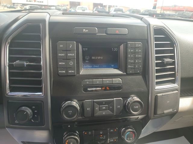 Used 2015 Ford F150 XLT w/ Trailer Tow Package image 22