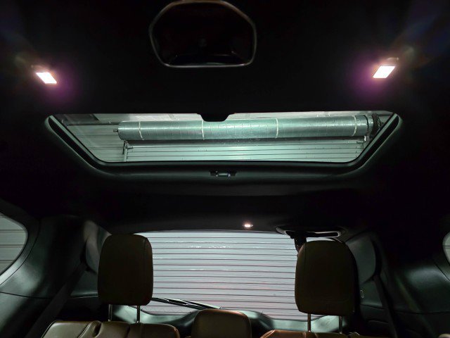 Used 2021 Chrysler Pacifica Limited w/ Uconnect Theater Family Group FWD image 20