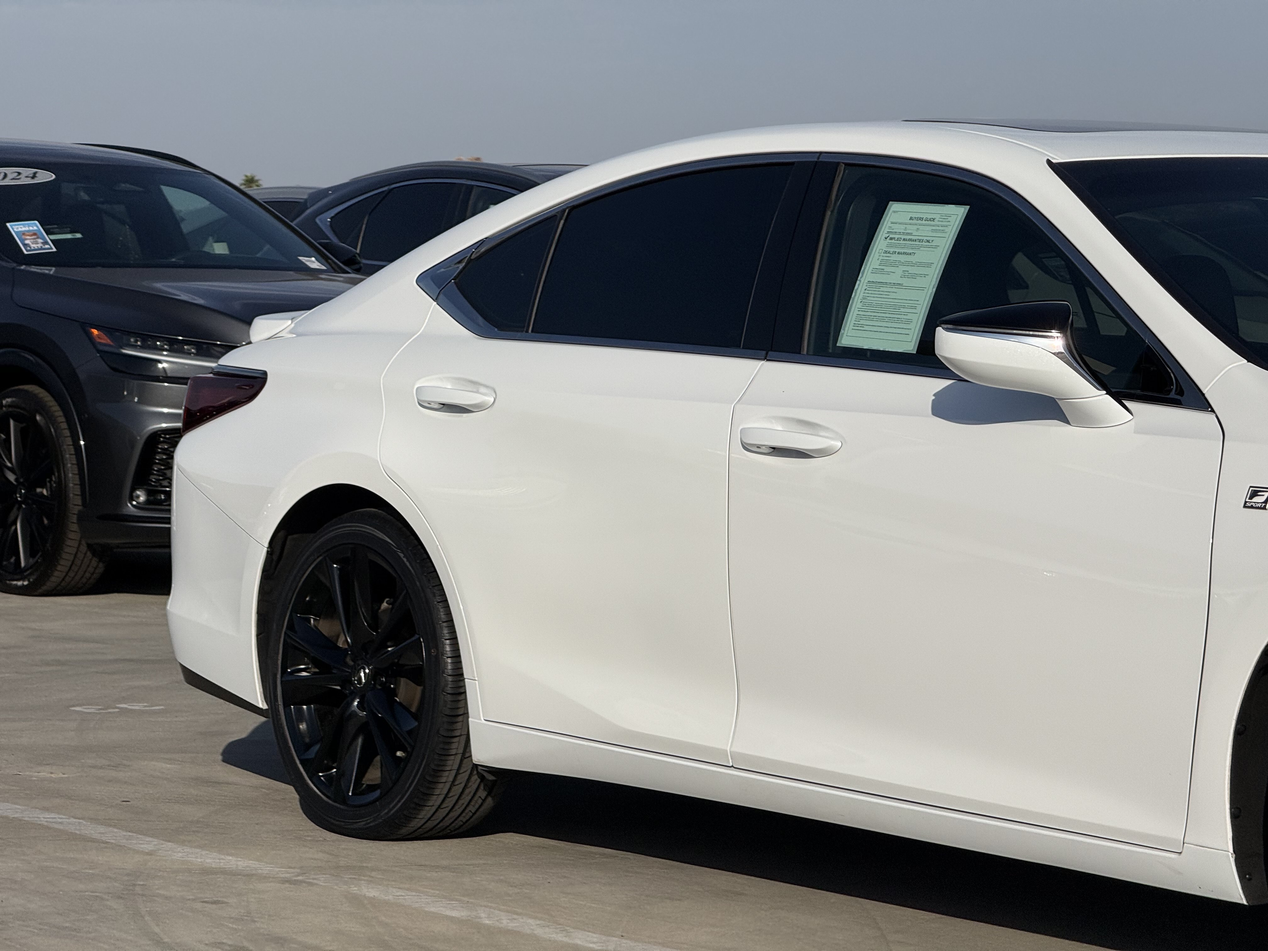 Certified 2022 Lexus ES 350 F Sport w/ Accessory Package 2 FWD image 5