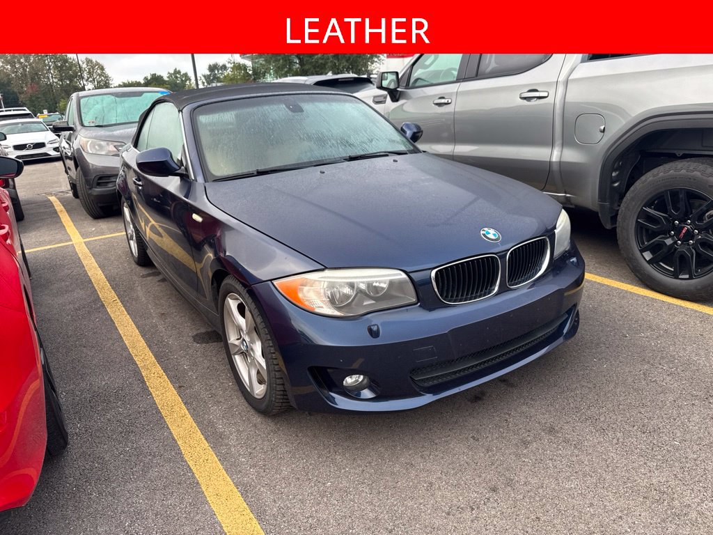 Used 2013 BMW 128i Convertible RWD image 3