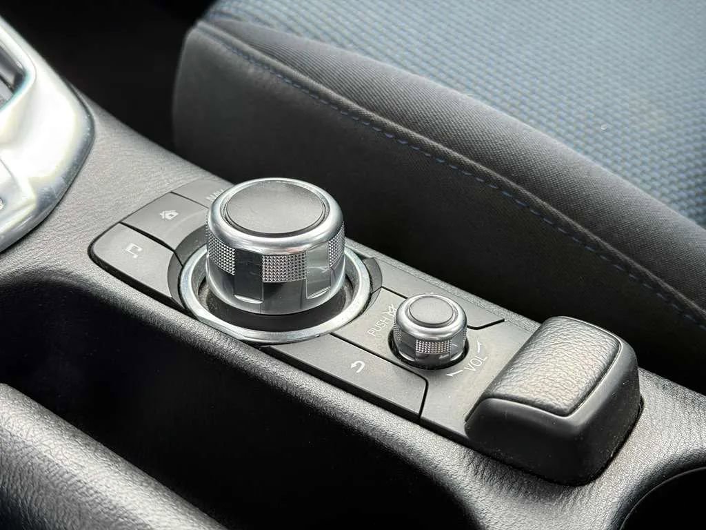 Used 2016 Scion iA image 16