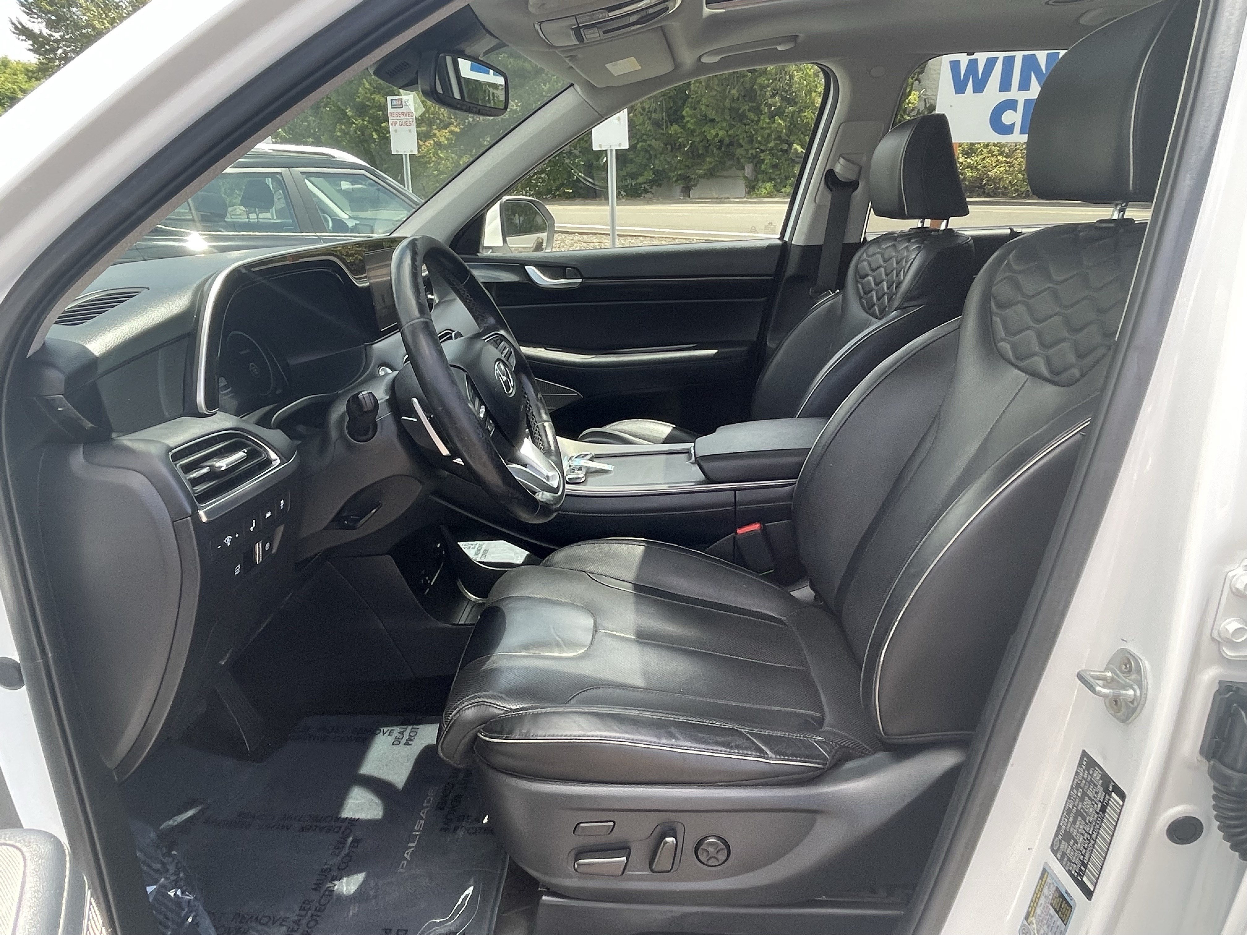 Used 2021 Hyundai Palisade Limited w/ Cargo Package AWD/4WD image 11