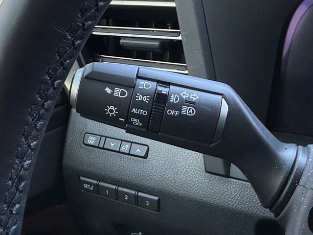 Used 2024 Lexus GX 550 w/ Accessory Package (2T) AWD/4WD image 21