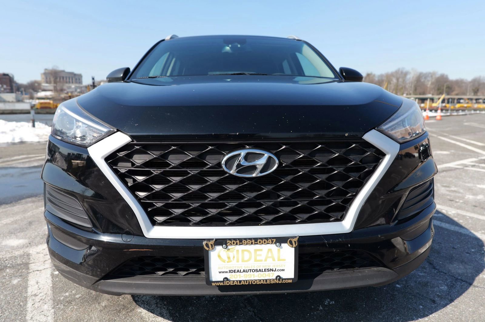 Used 2019 Hyundai Tucson Value w/ Cargo Package image 2