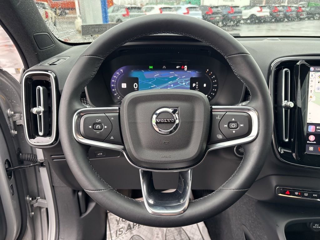 Certified 2023 Volvo XC40 B5 Plus w/ Driver Assist Package image 23