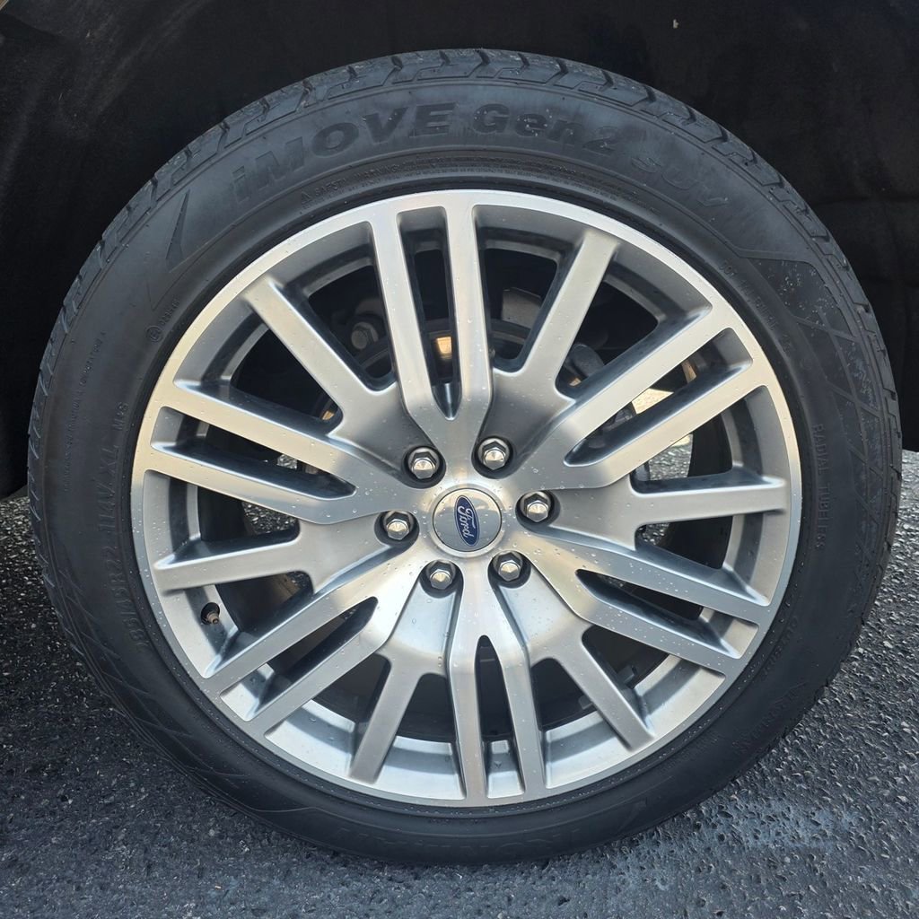 Used 2023 Ford Expedition Max Limited image 27