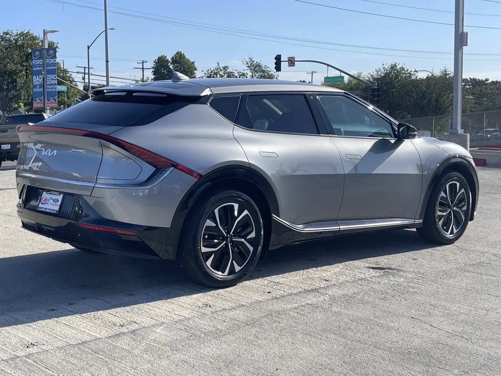 Used 2024 Kia EV6 Wind RWD image 3