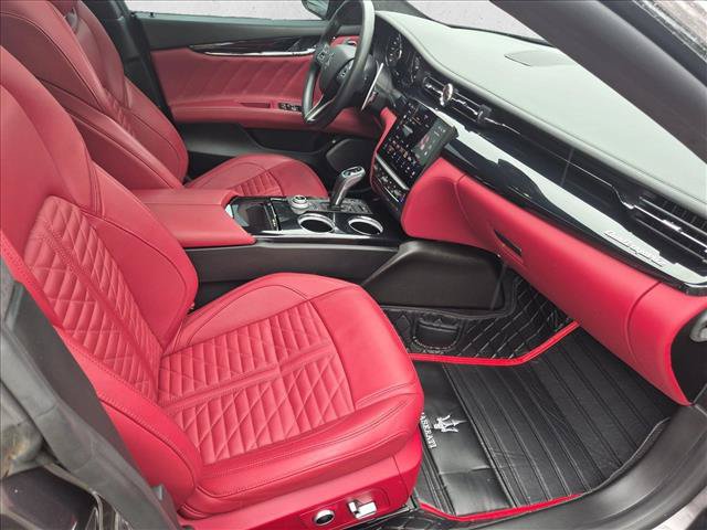 Used 2022 Maserati Quattroporte Trofeo RWD image 22