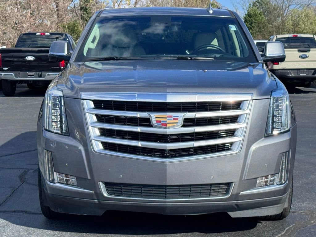 Used 2019 Cadillac Escalade Luxury image 18