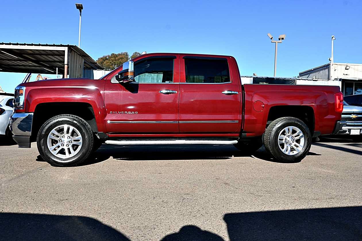 Used 2016 Chevrolet Silverado 1500 LTZ w/ LTZ Plus Package RWD image 4