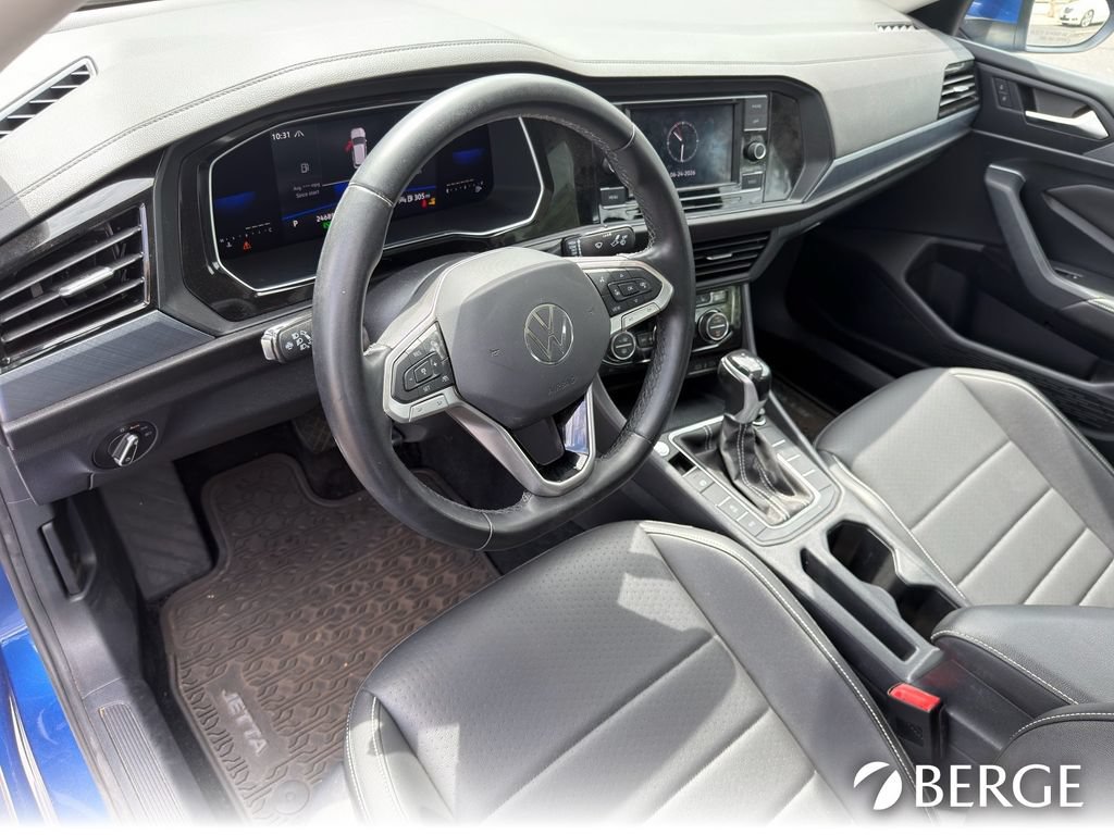 Used 2022 Volkswagen Jetta SE FWD image 14