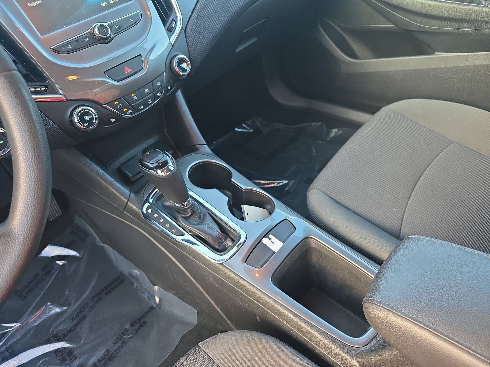 Used 2017 Chevrolet Cruze LT w/ Convenience Package FWD image 23