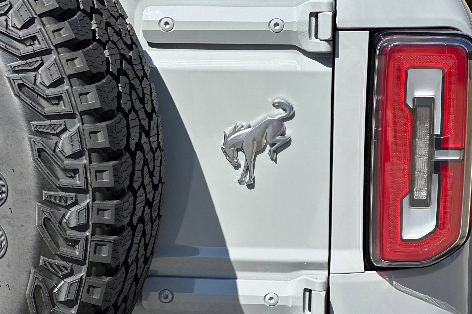 New 2026 Ford Bronco Badlands AWD/4WD image 27