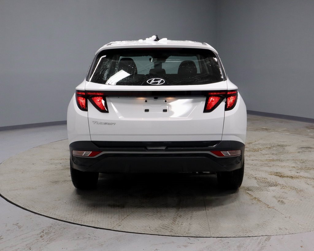 Certified 2024 Hyundai Tucson SE image 9