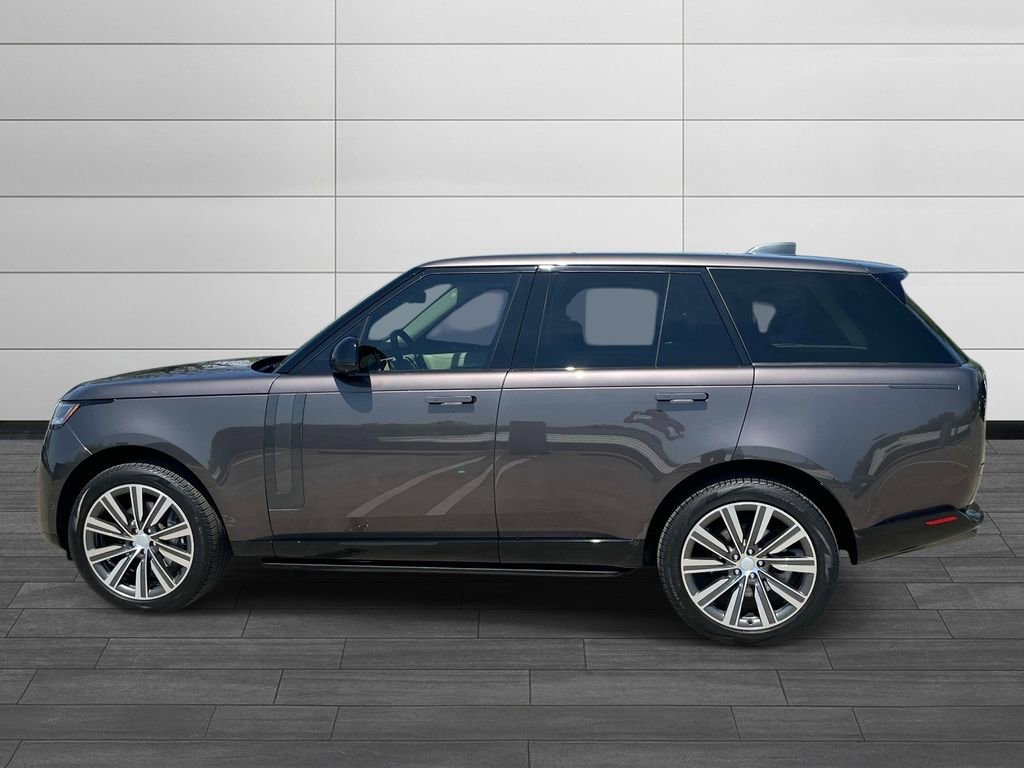 Certified 2023 Land Rover Range Rover SE AWD/4WD image 2