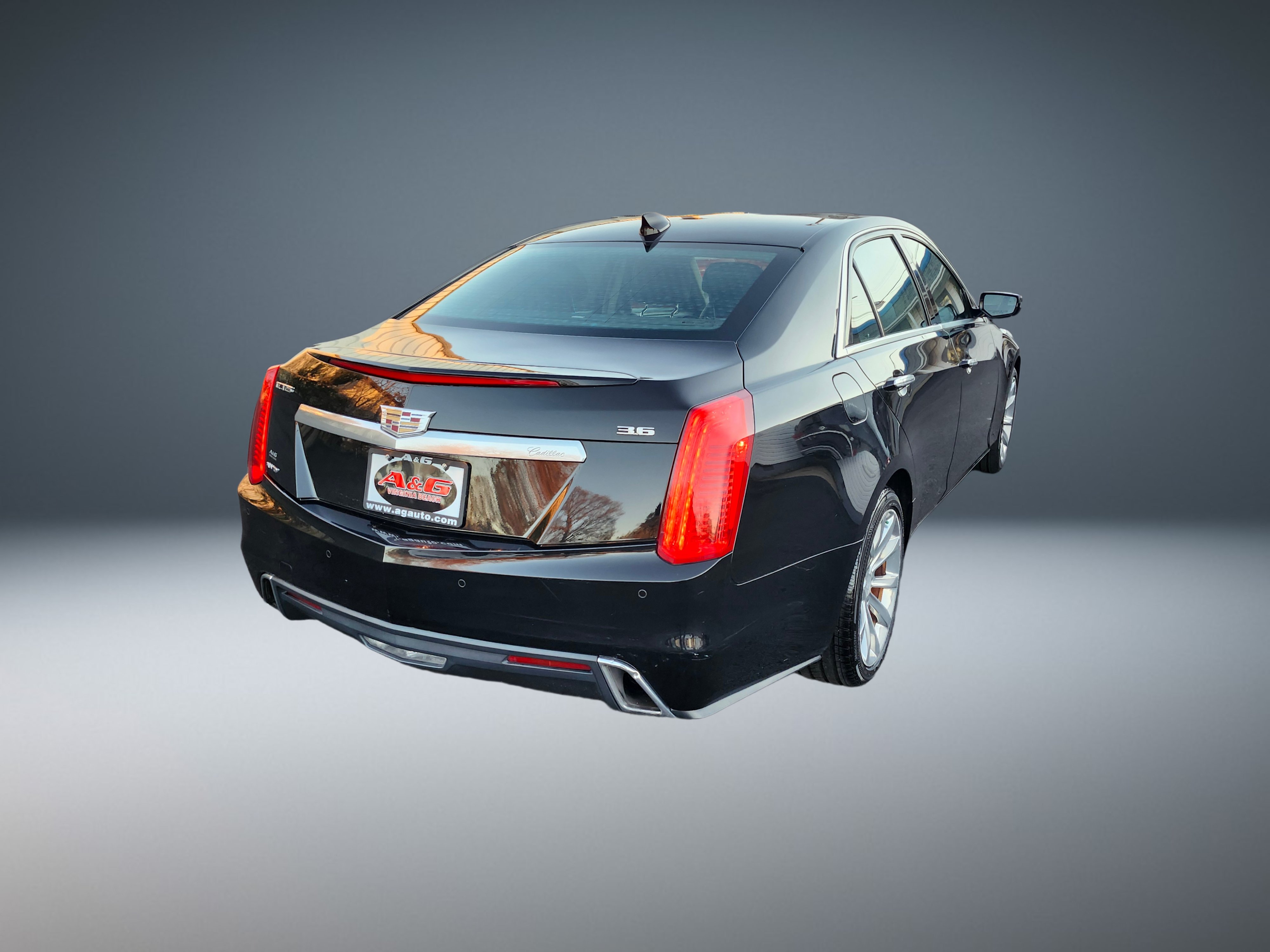 Used 2018 Cadillac CTS Luxury AWD/4WD image 3