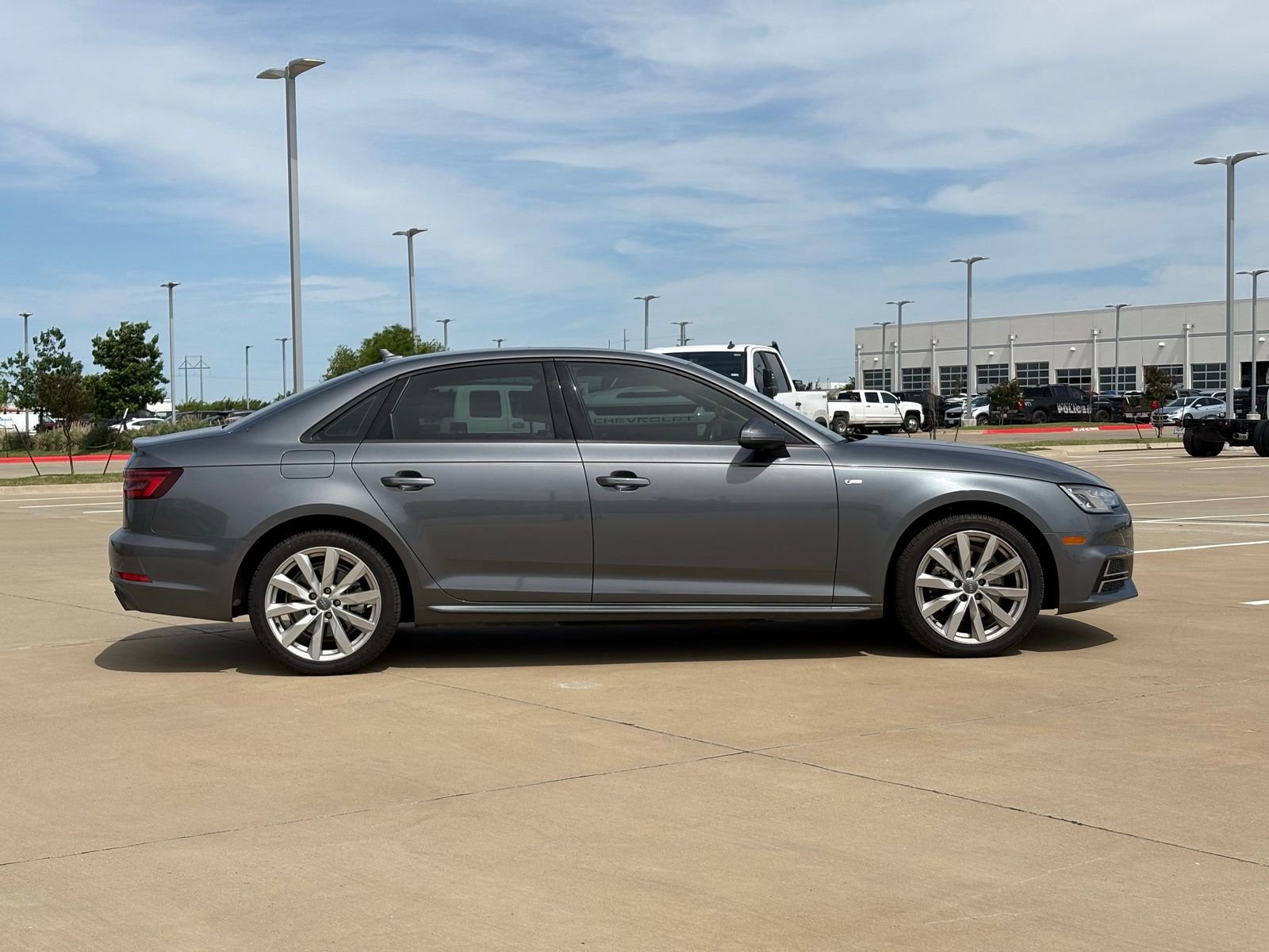 Used 2018 Audi A4 2.0T Ultra Premium w/ Convenience Package image 8