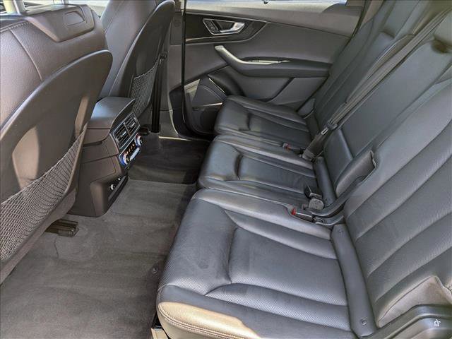Used 2018 Audi Q7 3.0T Prestige AWD/4WD image 21
