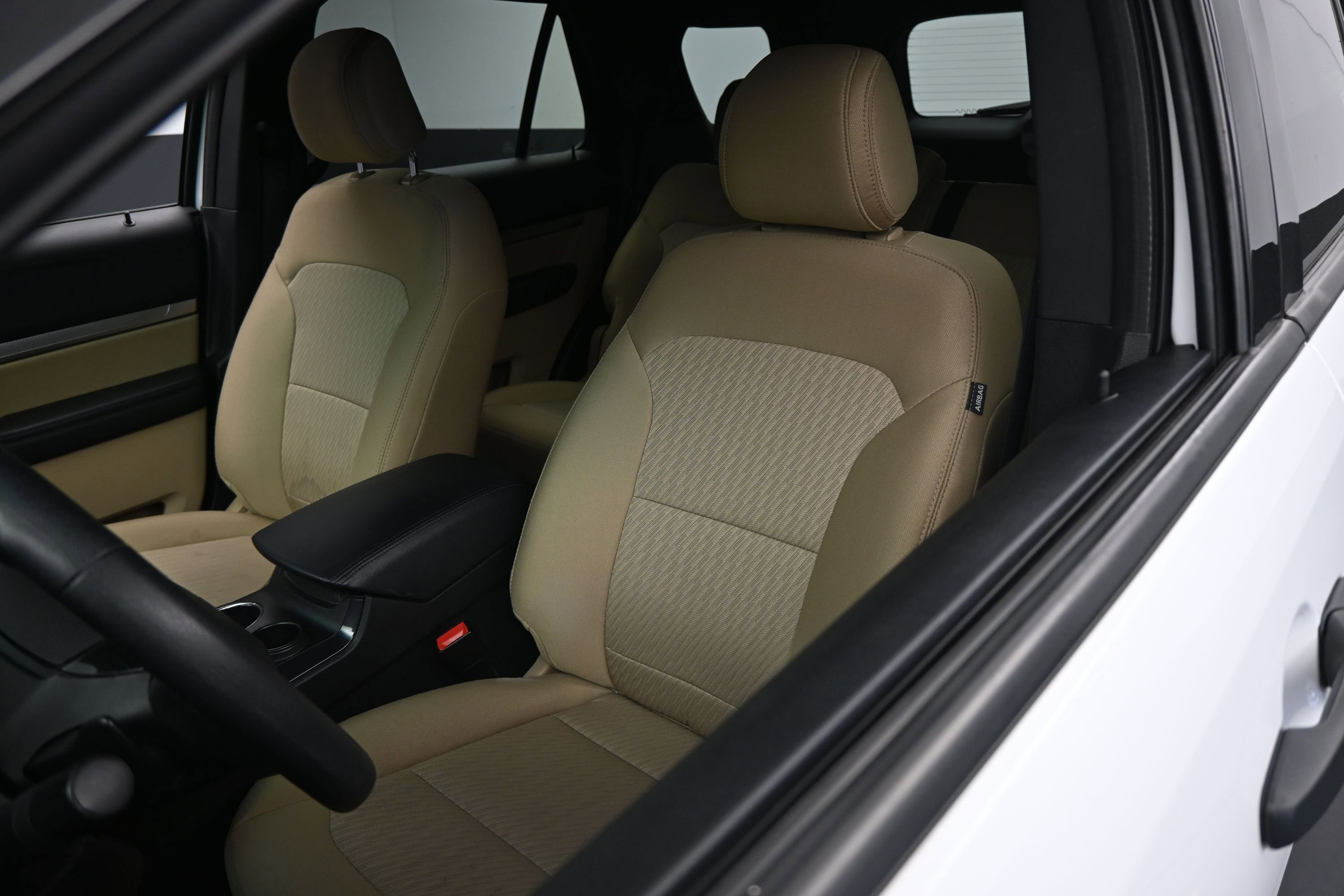 Used 2017 Ford Explorer FWD image 18