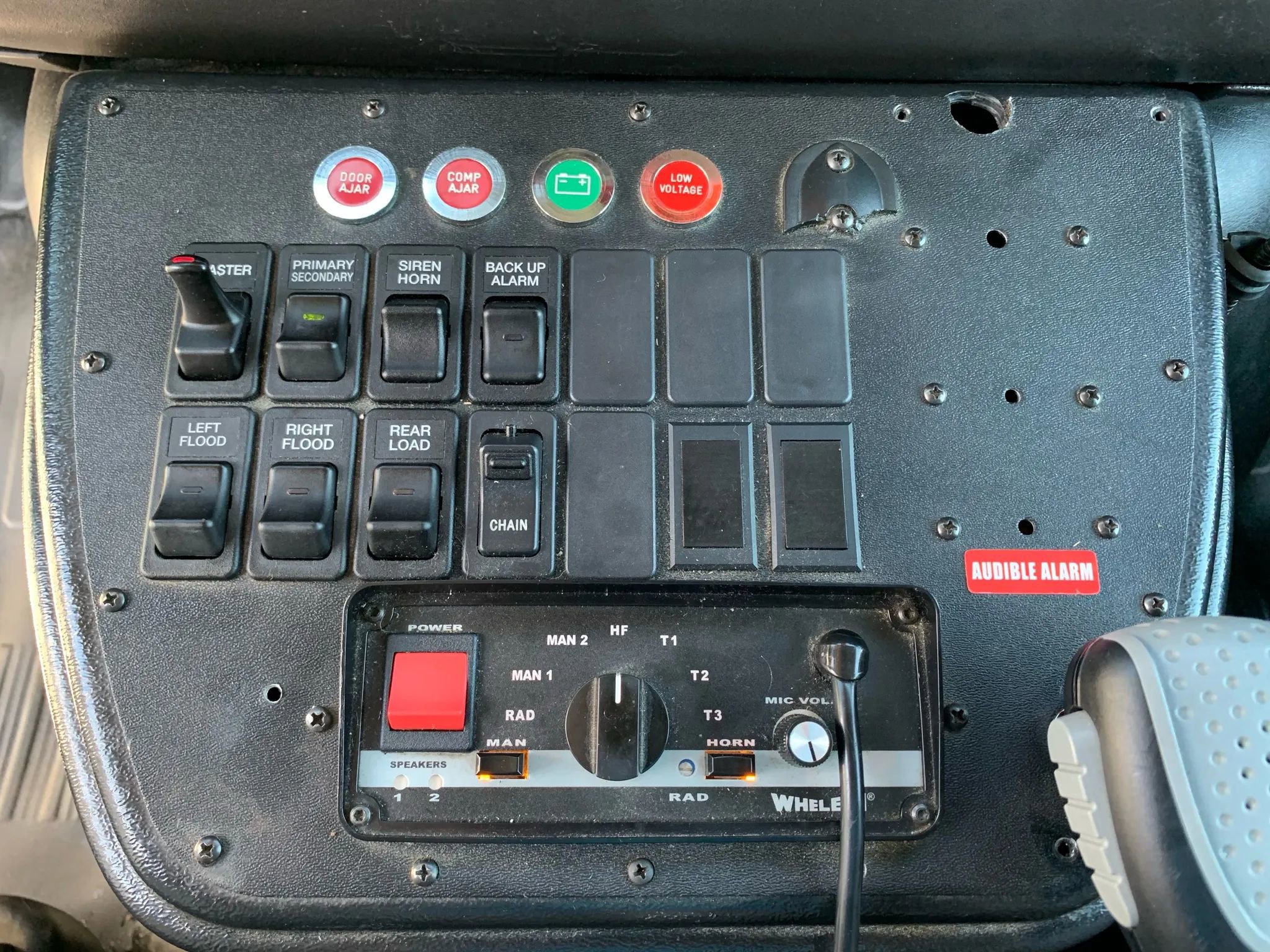 Used 2014 Chevrolet Express 4500 w/ Ambulance Package image 17