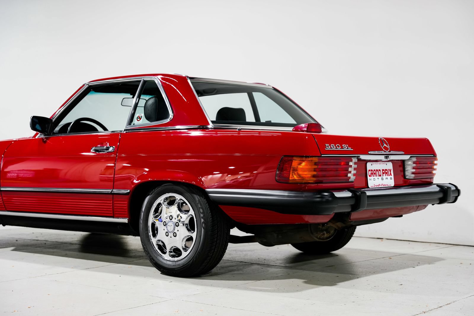 Used 1987 Mercedes-Benz 560 SL image 31
