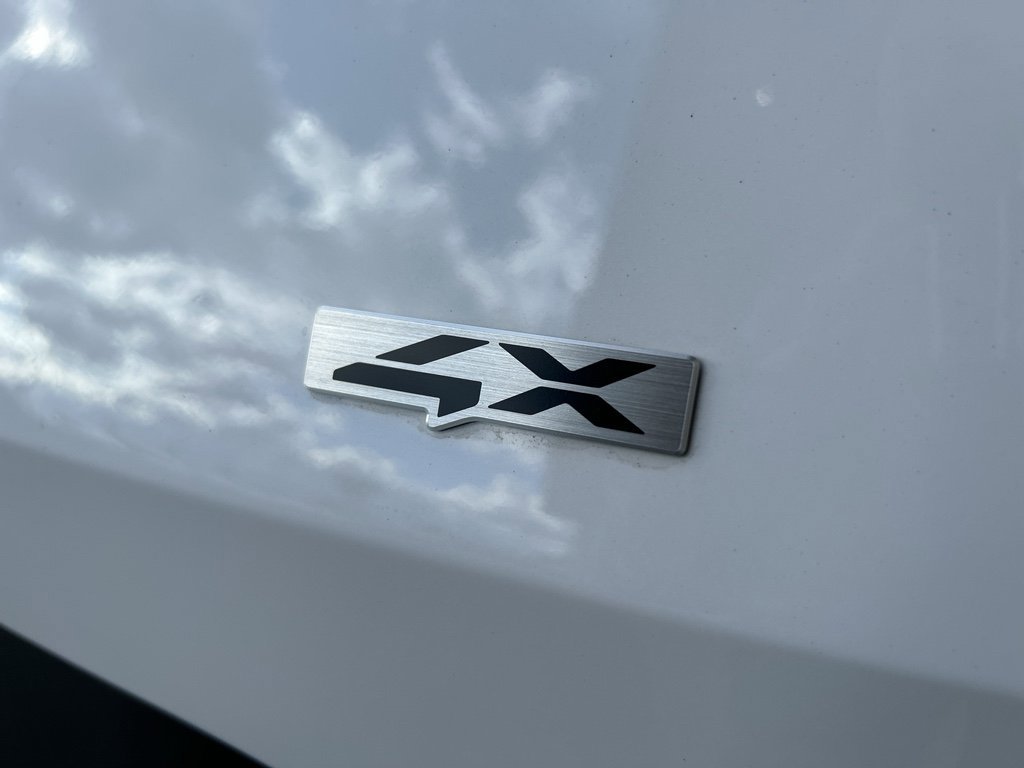 New 2026 Kia Sportage EX image 9