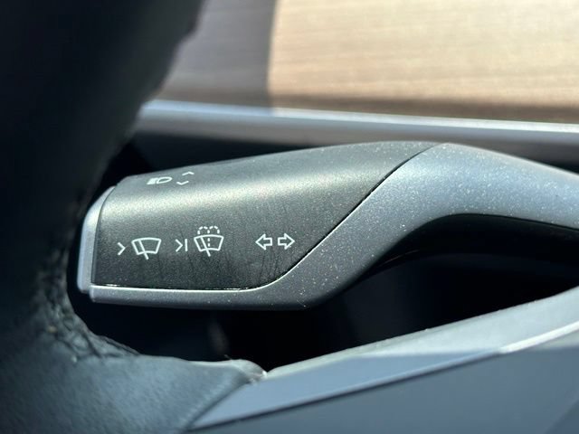 Used 2023 Tesla Model Y Long Range AWD/4WD image 20