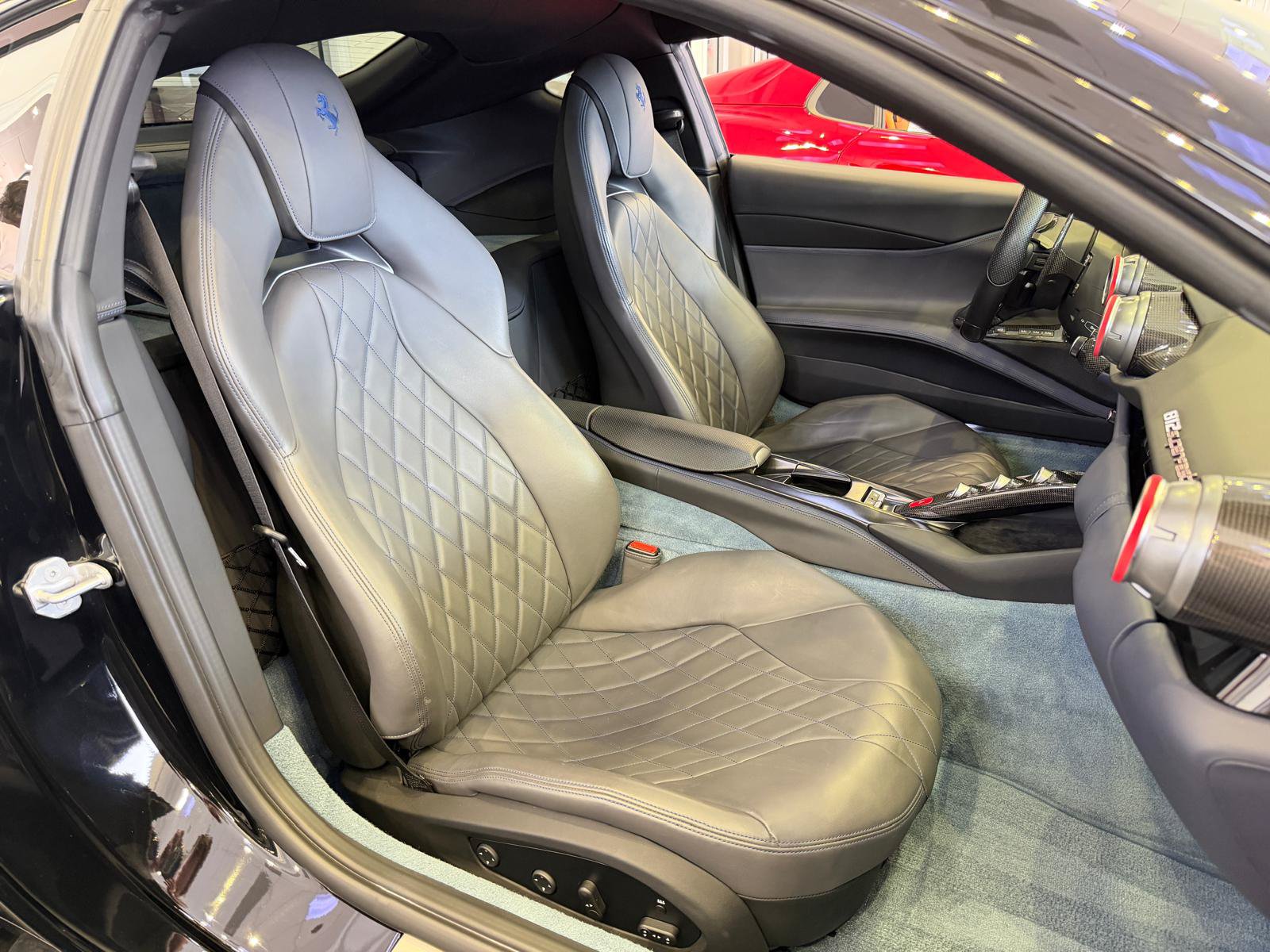Used 2019 Ferrari 812 Superfast RWD image 43
