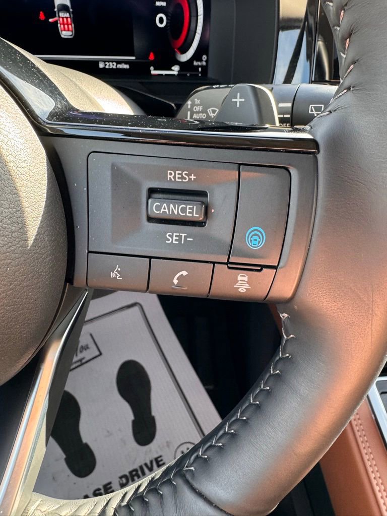 Used 2025 Nissan Pathfinder Platinum w/ Cargo Package FWD image 35