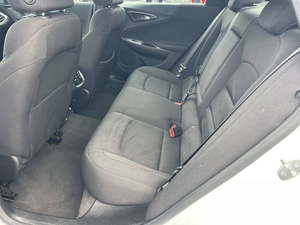 Used 2024 Chevrolet Malibu LT image 18