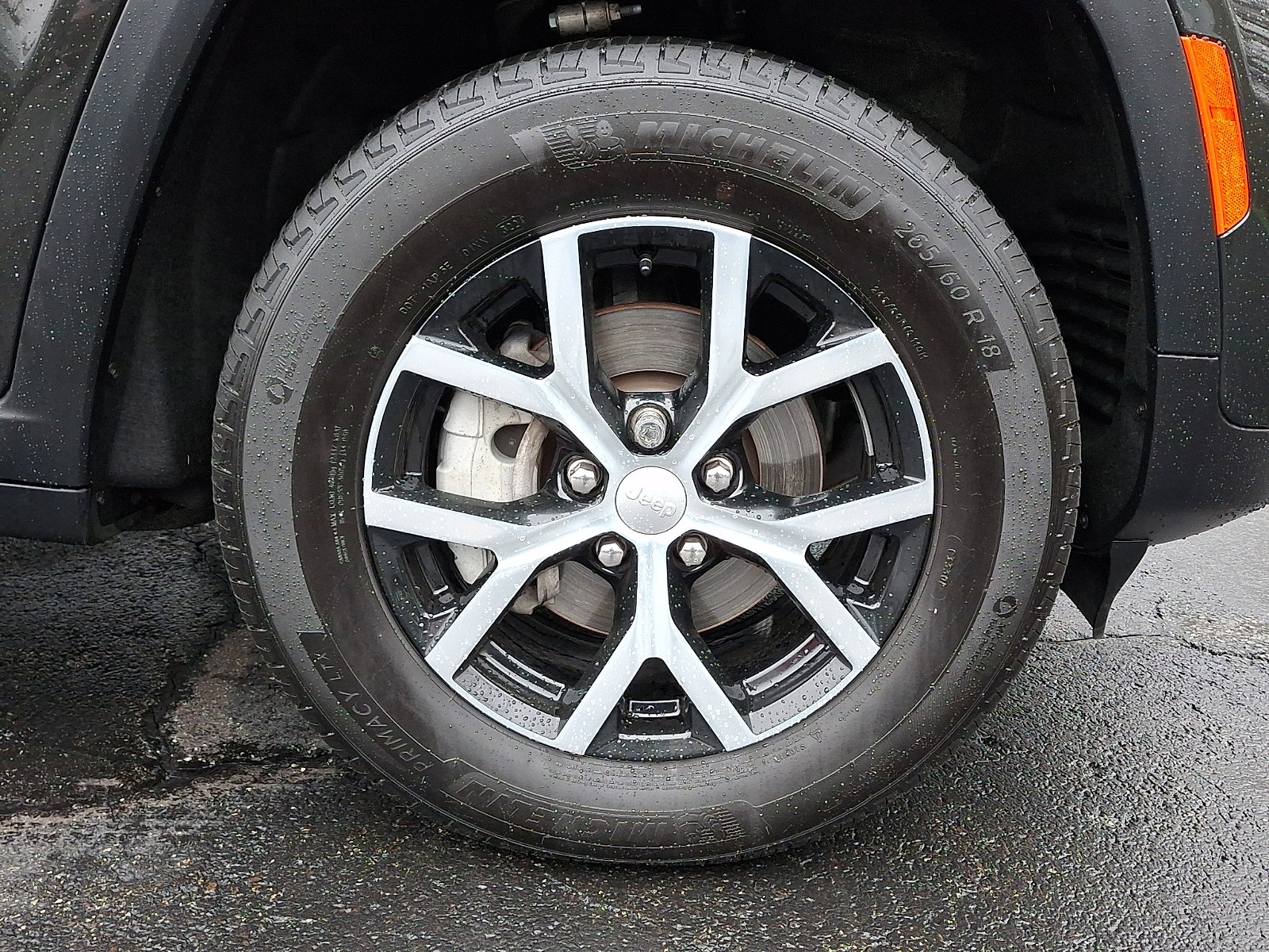 Used 2025 Jeep Grand Cherokee Limited image 8