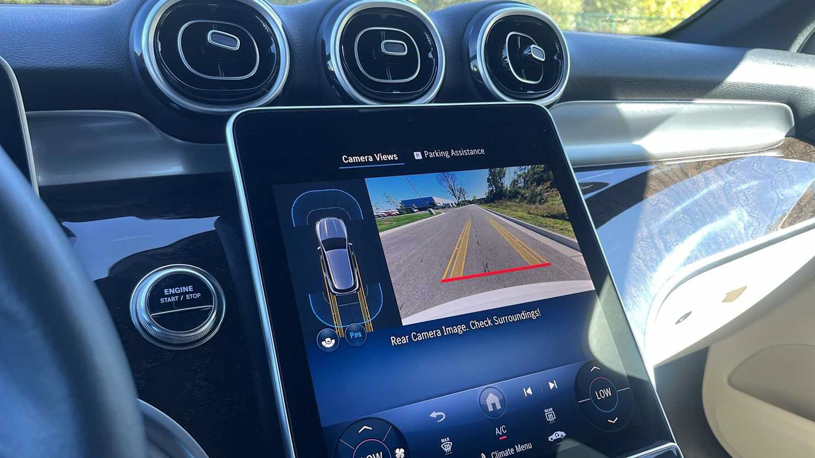 Certified 2025 Mercedes-Benz GLC 350e 4MATIC image 39